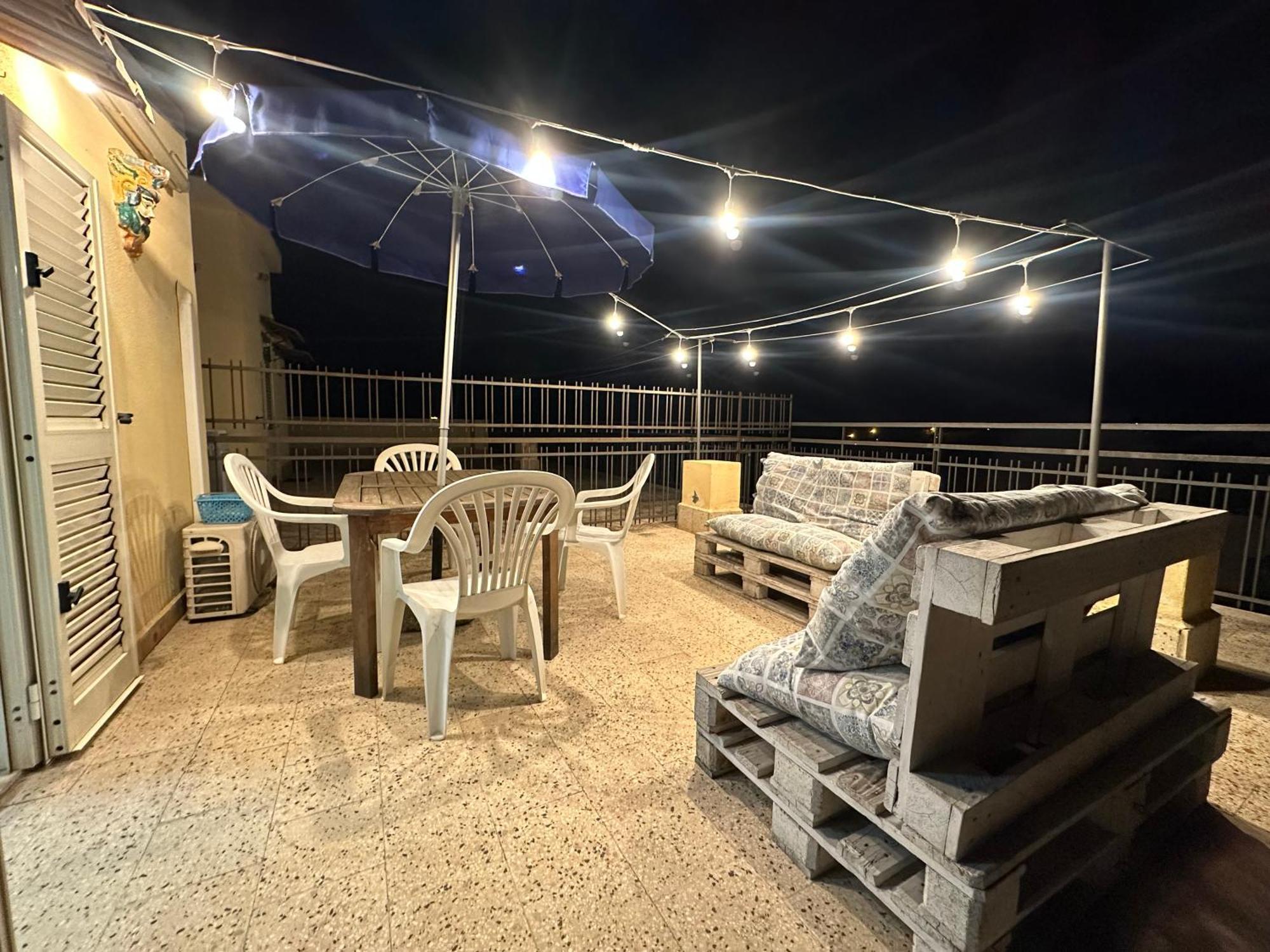 Apartmán Attico Di Giggia Giardini Naxos Exteriér fotografie